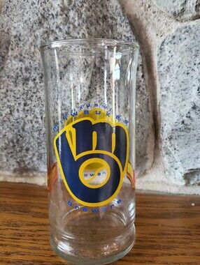 Vintage Milwaukee Brewers Glass Scrub-A-Dub Car Wash